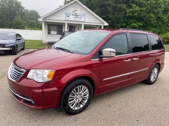 CHRYSLER TOWN AND COUNTRY 2015 2C4RC1CG6FR742432 image